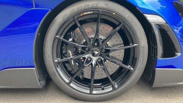 Used McLaren 765LT 2022 for sale - 75390516: Photo 4