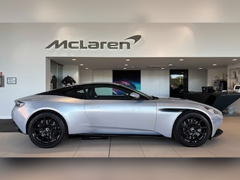 Used Aston Martin DB11 2018 for sale - 79134644: Photo