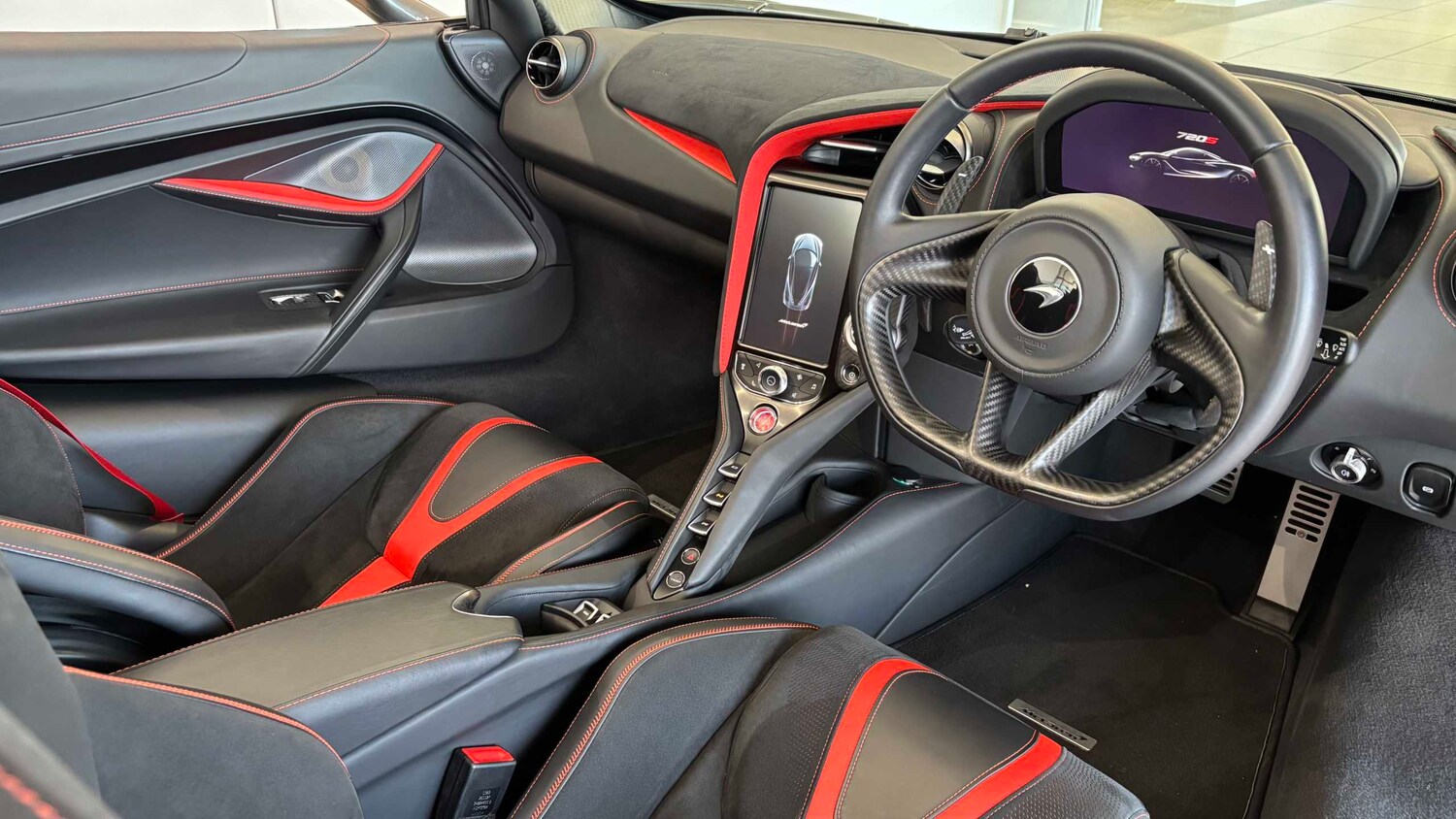 Used McLaren 720S for sale - 78119216: Photo 11