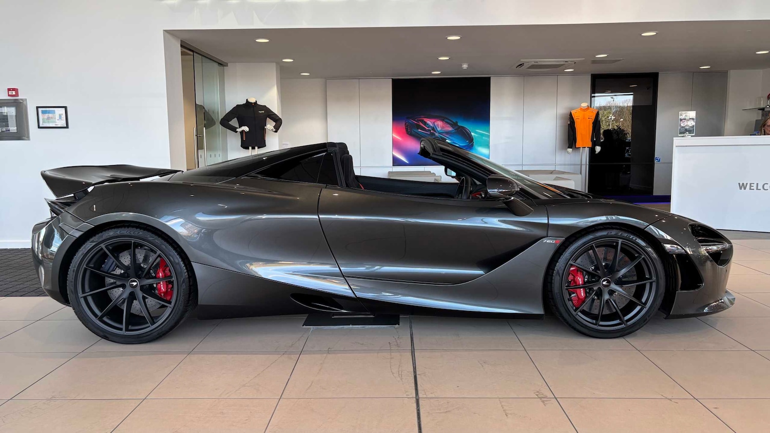 Used McLaren 720S for sale - 78119216: Photo 3
