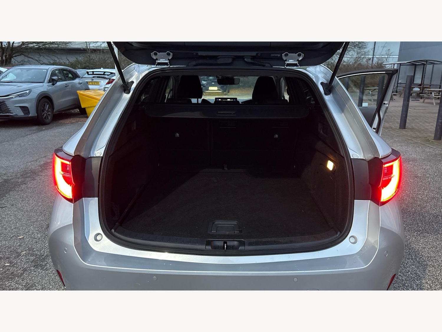 Used Toyota Corolla 2020 for sale - 76667528: Photo 16