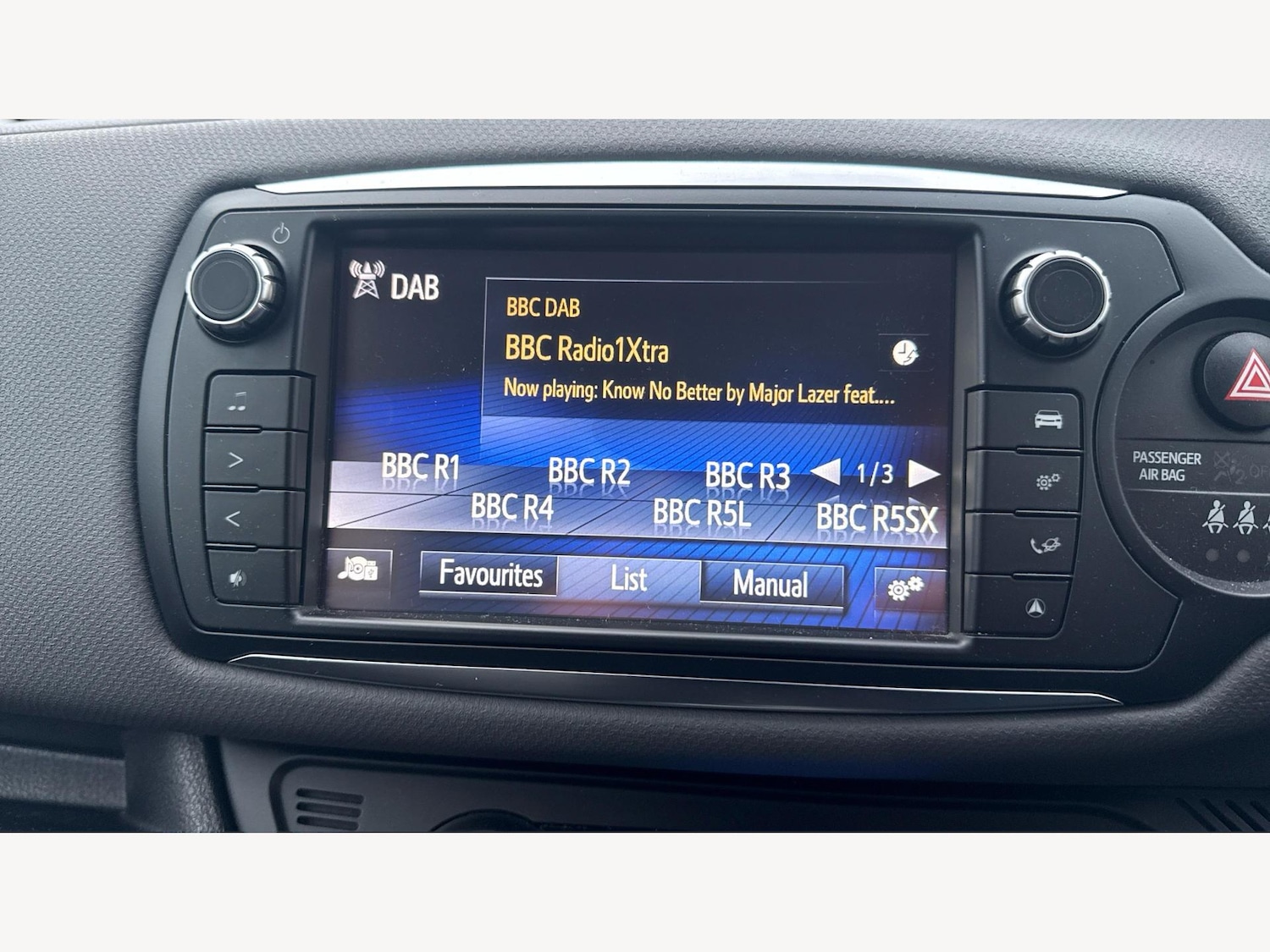 Used Toyota Yaris 2016 for sale - 77320856: Photo 23