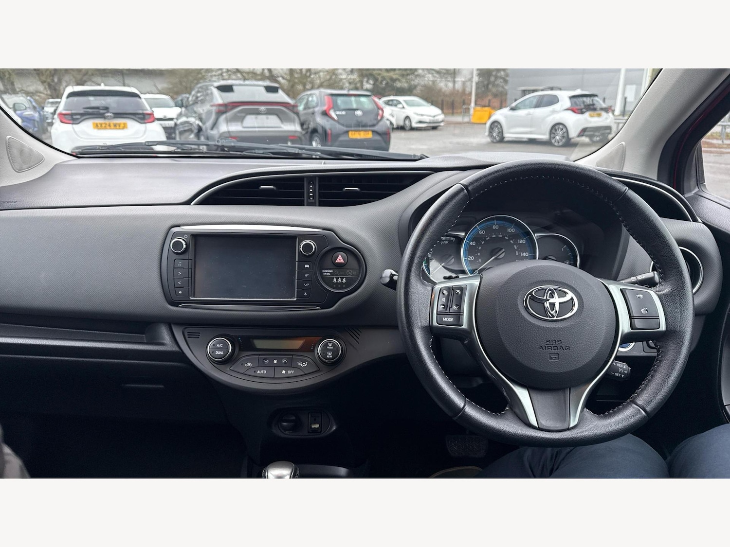 Used Toyota Yaris 2016 for sale - 77320856: Photo 7