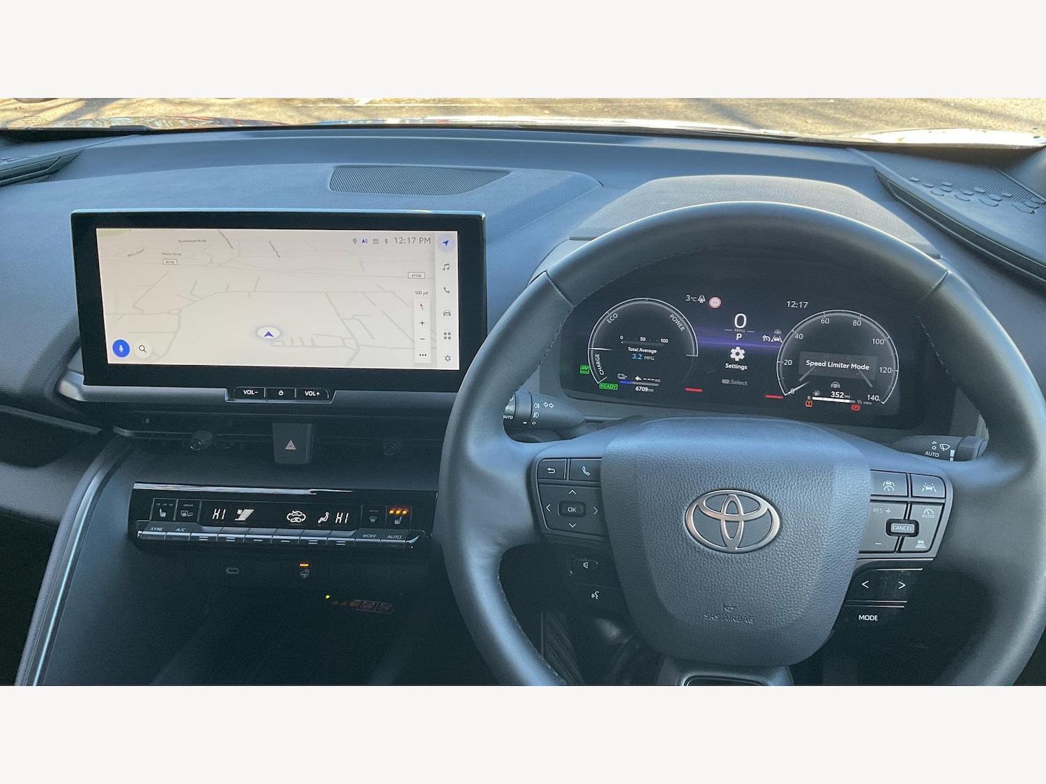 Used Toyota C-HR 2024 for sale - 77098070: Photo 10