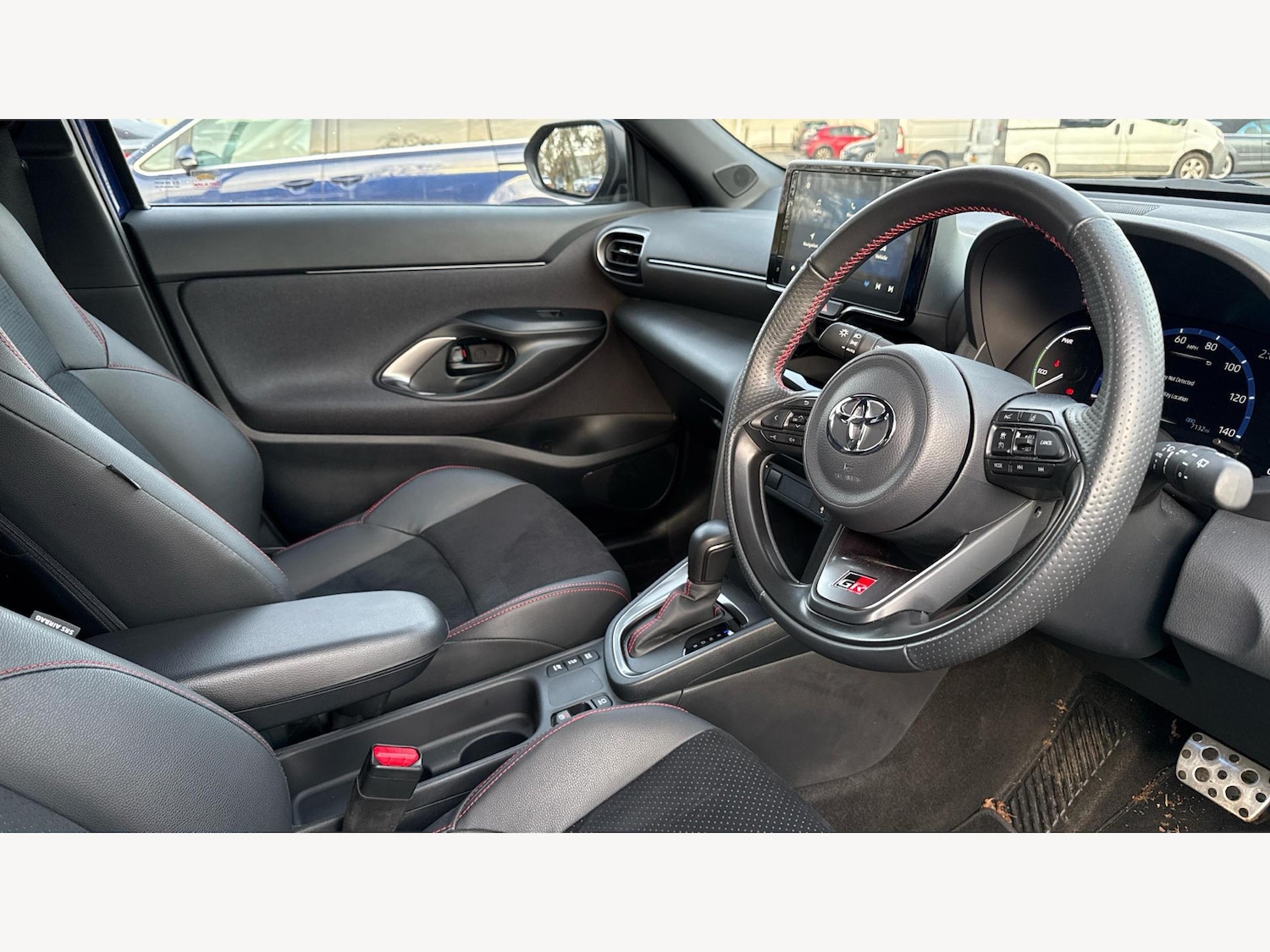Used Toyota Yaris Cross 2023 for sale - 77097769: Photo 13