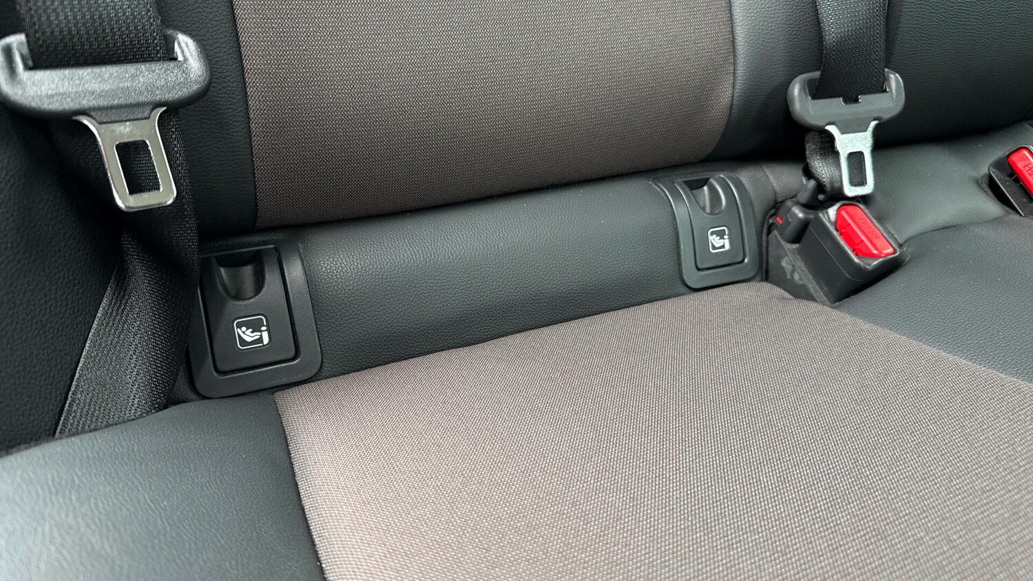 Used Toyota Yaris Cross 2024 for sale - 75941340: Photo 33