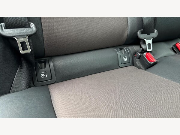 Used Toyota Yaris Cross 2024 for sale - 75941340: Photo 33