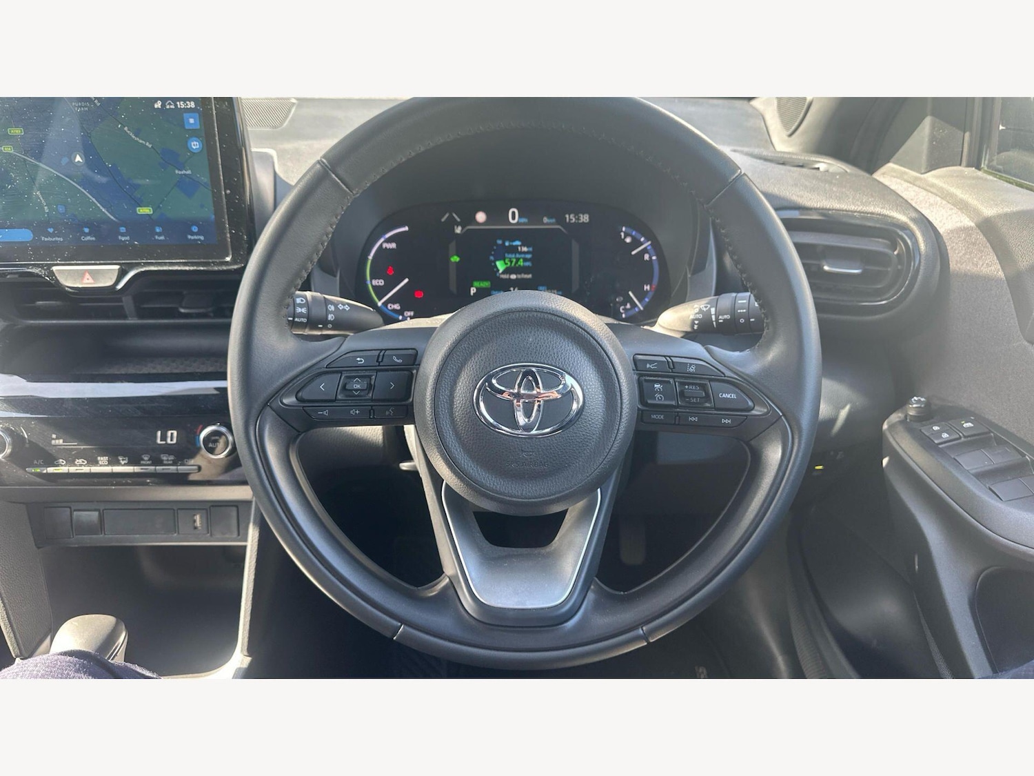 Used Toyota Yaris Cross 2023 for sale - 78220227: Photo 12