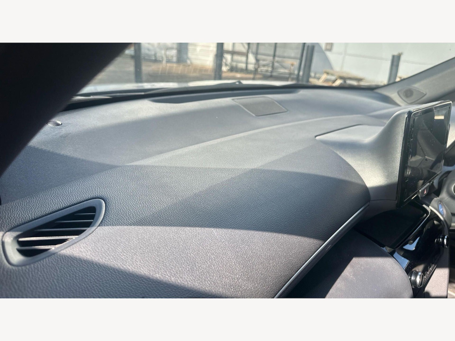 Used Toyota Yaris Cross 2023 for sale - 78220227: Photo 29