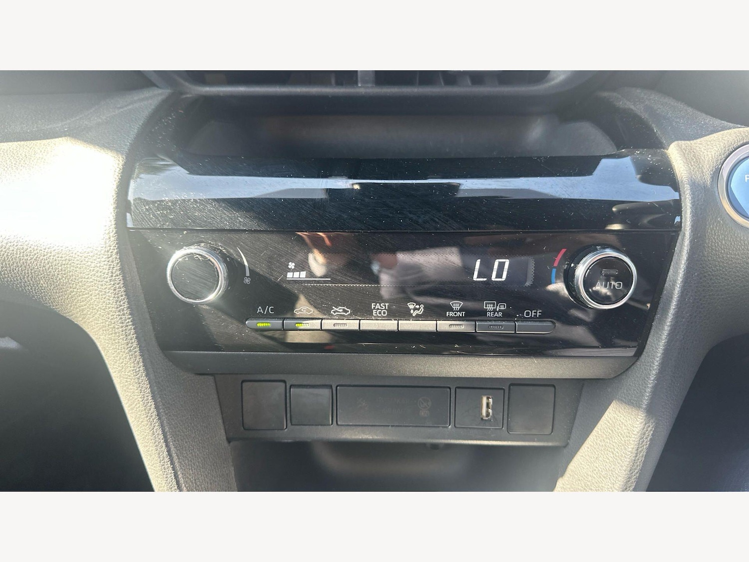 Used Toyota Yaris Cross 2023 for sale - 78220227: Photo 34