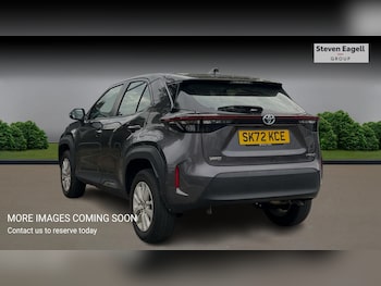 Used Toyota Yaris Cross 2022 for sale - 76513056: Photo