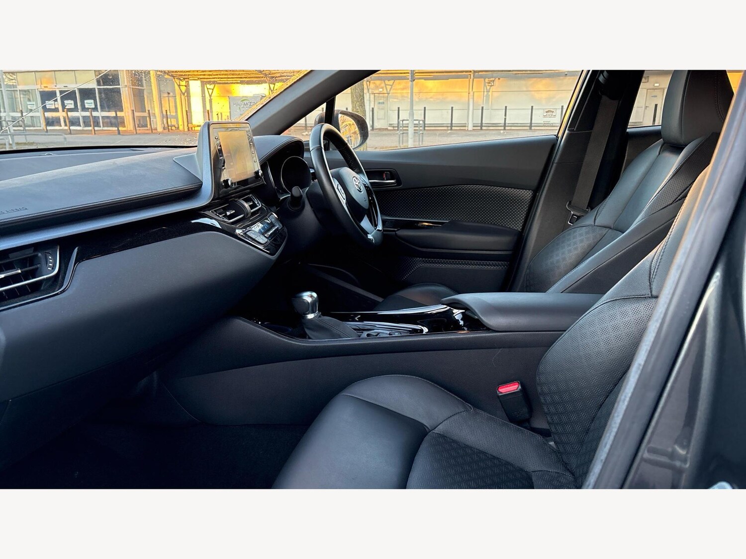 Used Toyota C-HR 2020 for sale - 77496171: Photo 12
