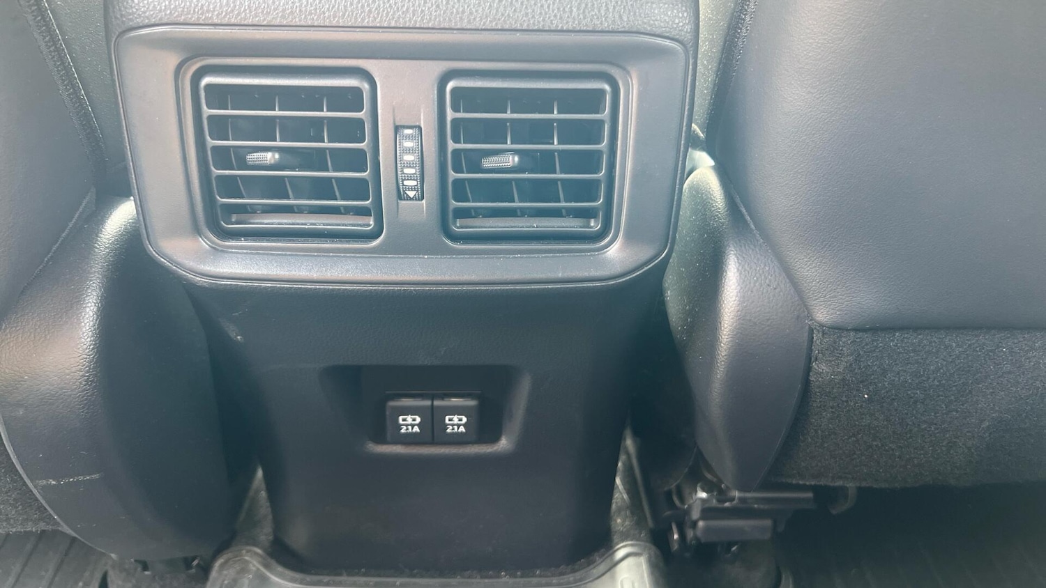 Used Toyota RAV4 2020 for sale - 77982301: Photo 39