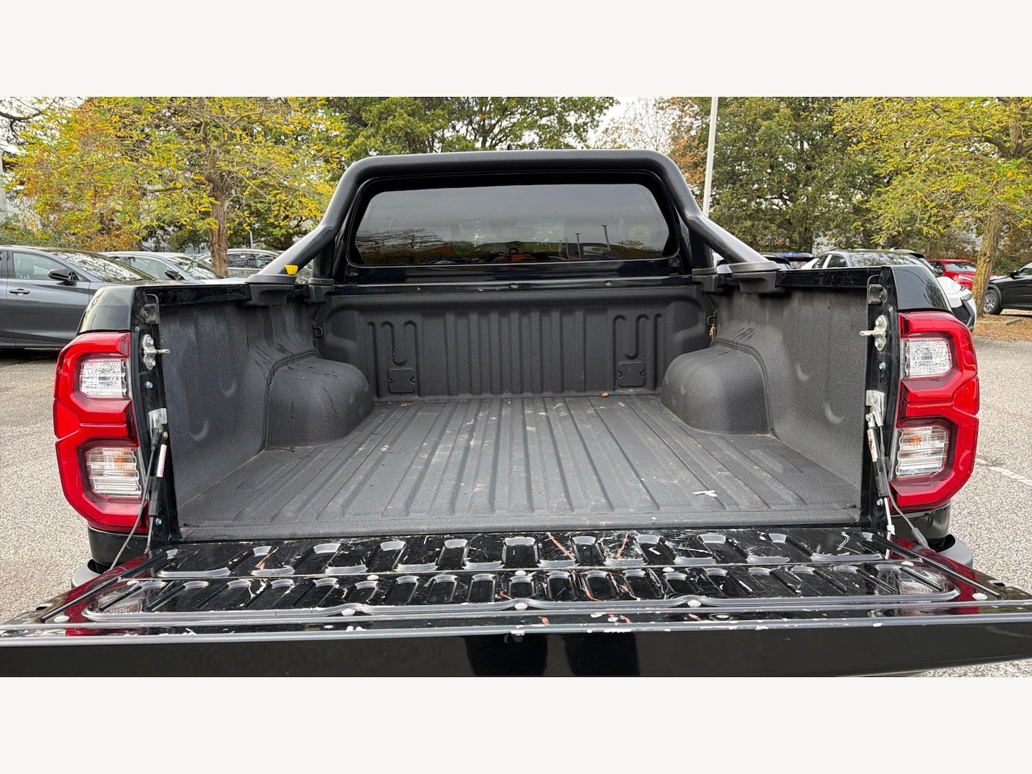 Used Toyota Hilux 2023 for sale - 76377978: Photo 16