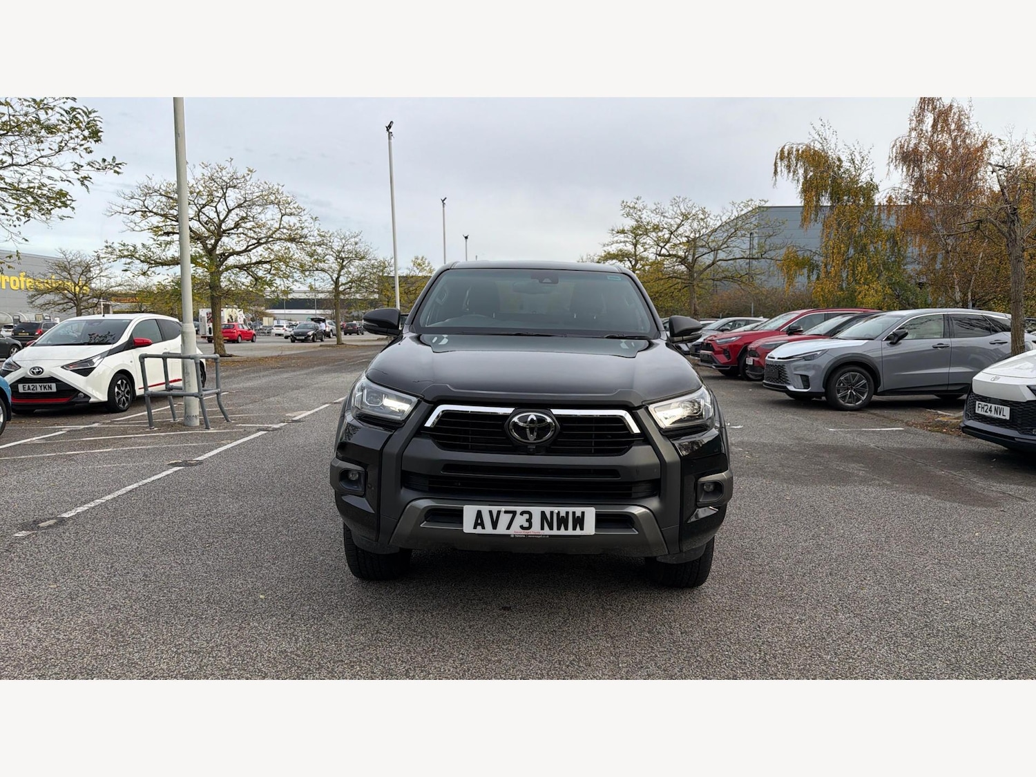 Used Toyota Hilux 2023 for sale - 76377978: Photo 17