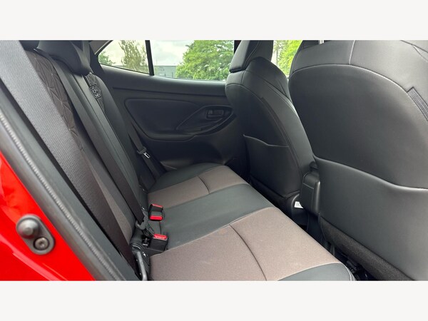 Used Toyota Yaris Cross 2023 for sale - 75623554: Photo 14