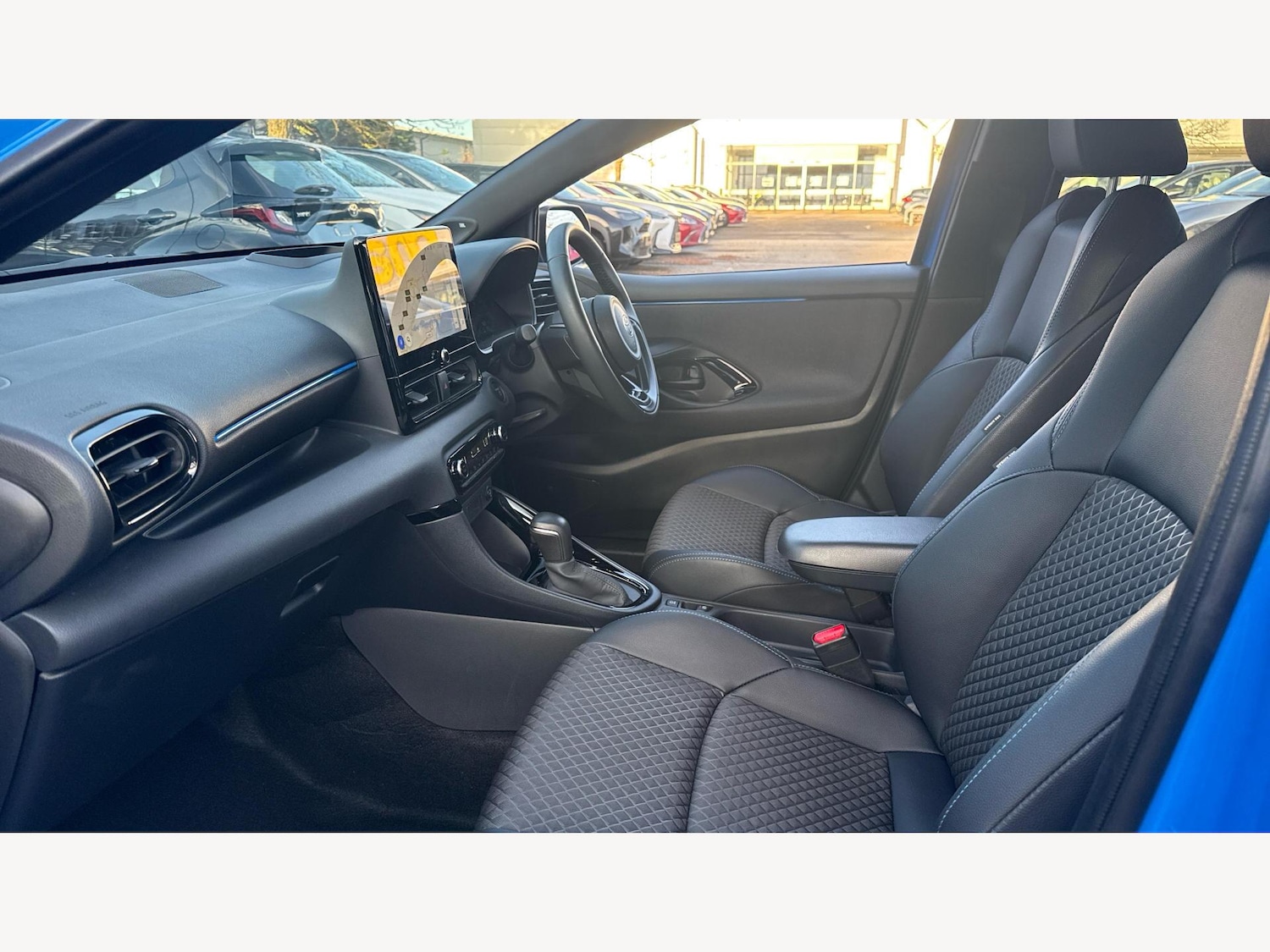 Used Toyota Yaris 2024 for sale - 76824921: Photo 12