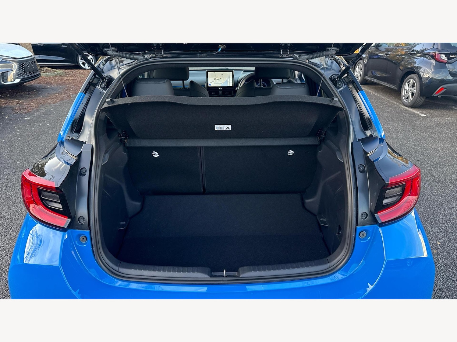 Used Toyota Yaris 2024 for sale - 76824921: Photo 16