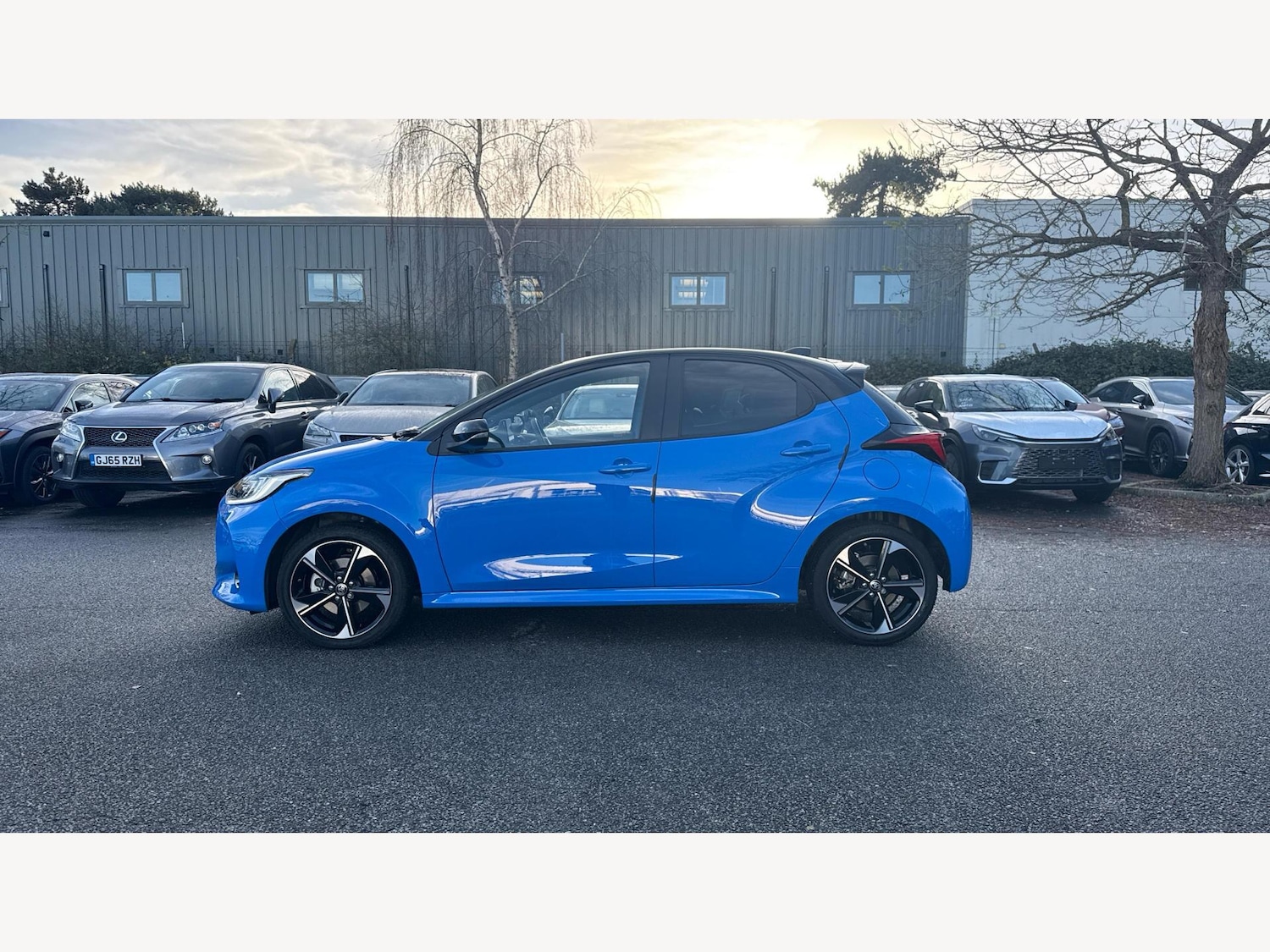 Used Toyota Yaris 2024 for sale - 76824921: Photo 19