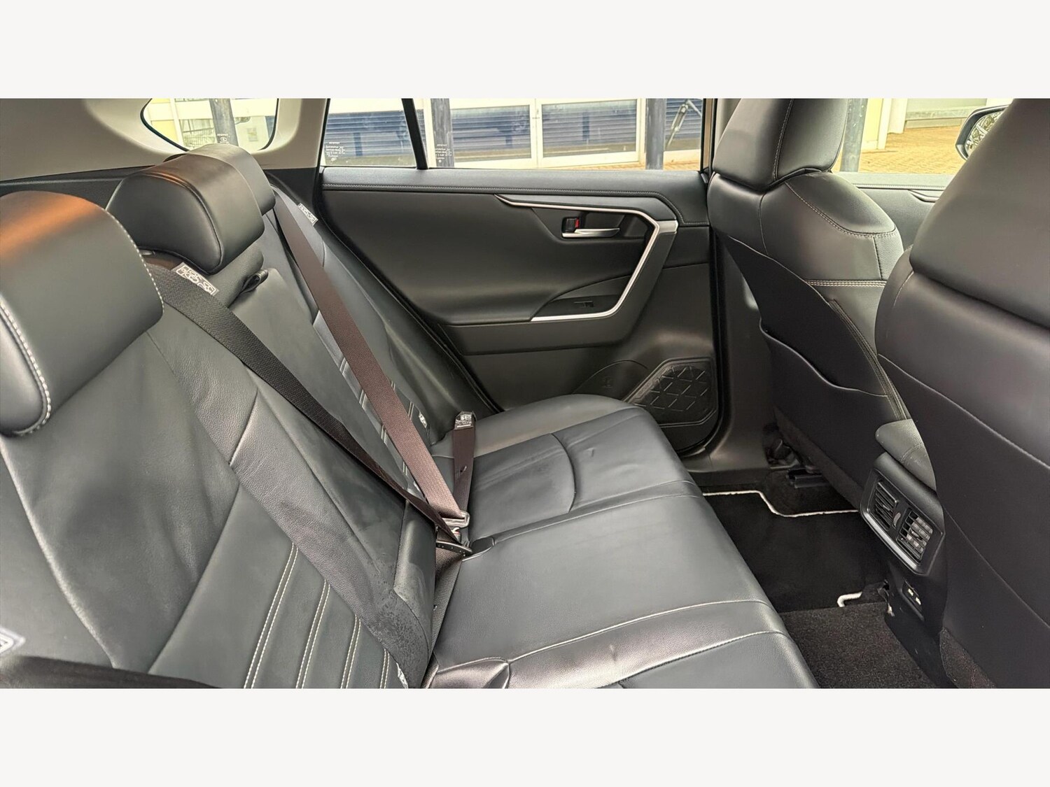 Used Toyota RAV4 2021 for sale - 77097823: Photo 14