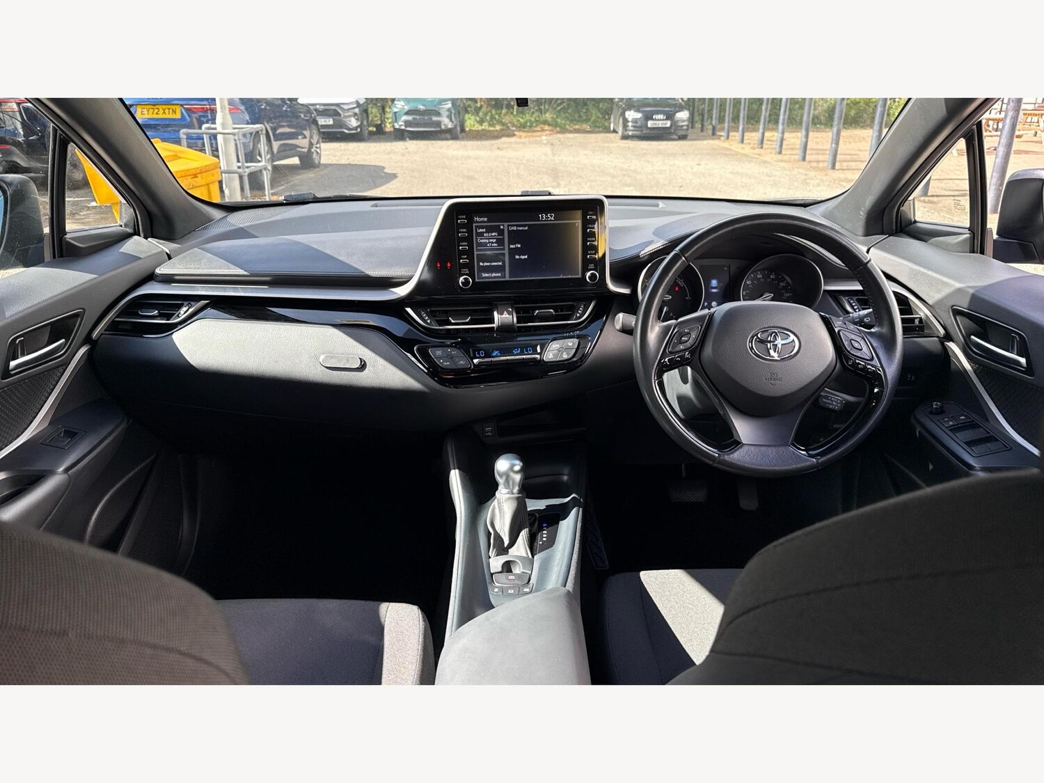 Used Toyota C-HR 2022 for sale - 75953818: Photo 7