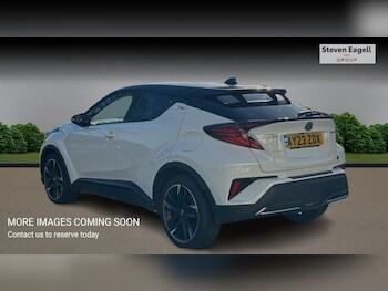 Used Toyota C-HR 2023 for sale - 77784050: Photo