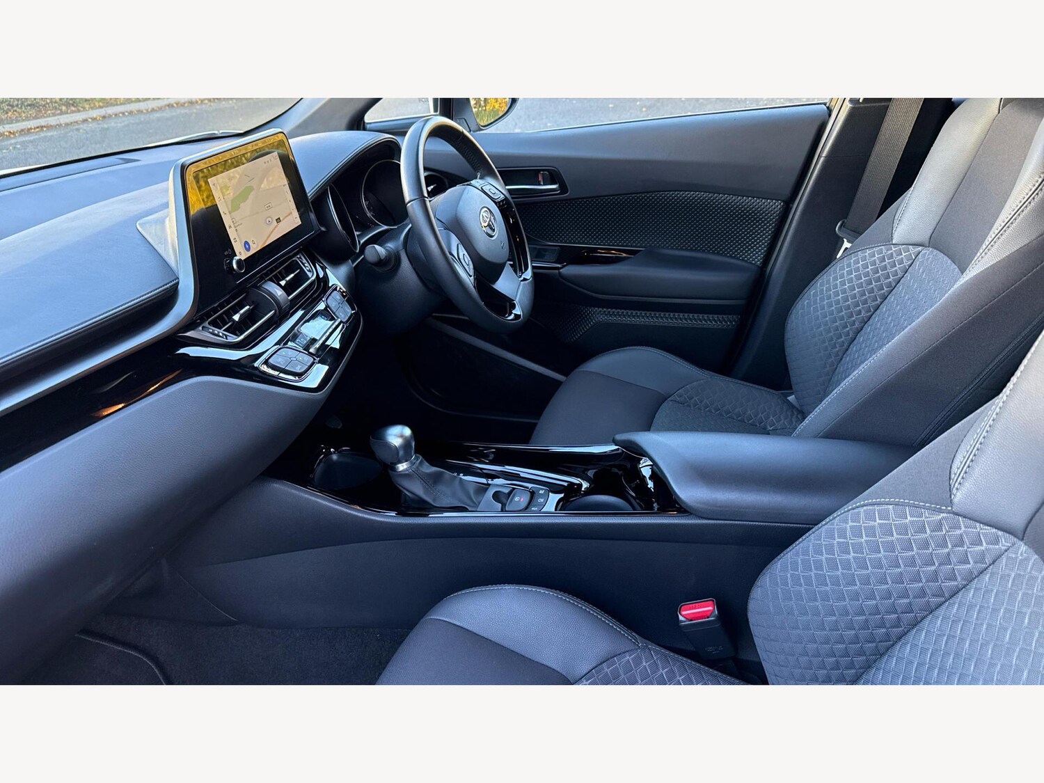 Used Toyota C-HR 2023 for sale - 76446487: Photo 12