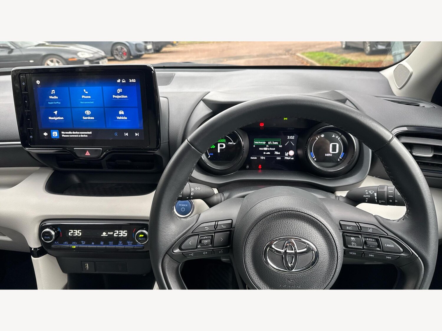 Used Toyota Yaris 2023 for sale - 76472823: Photo 10