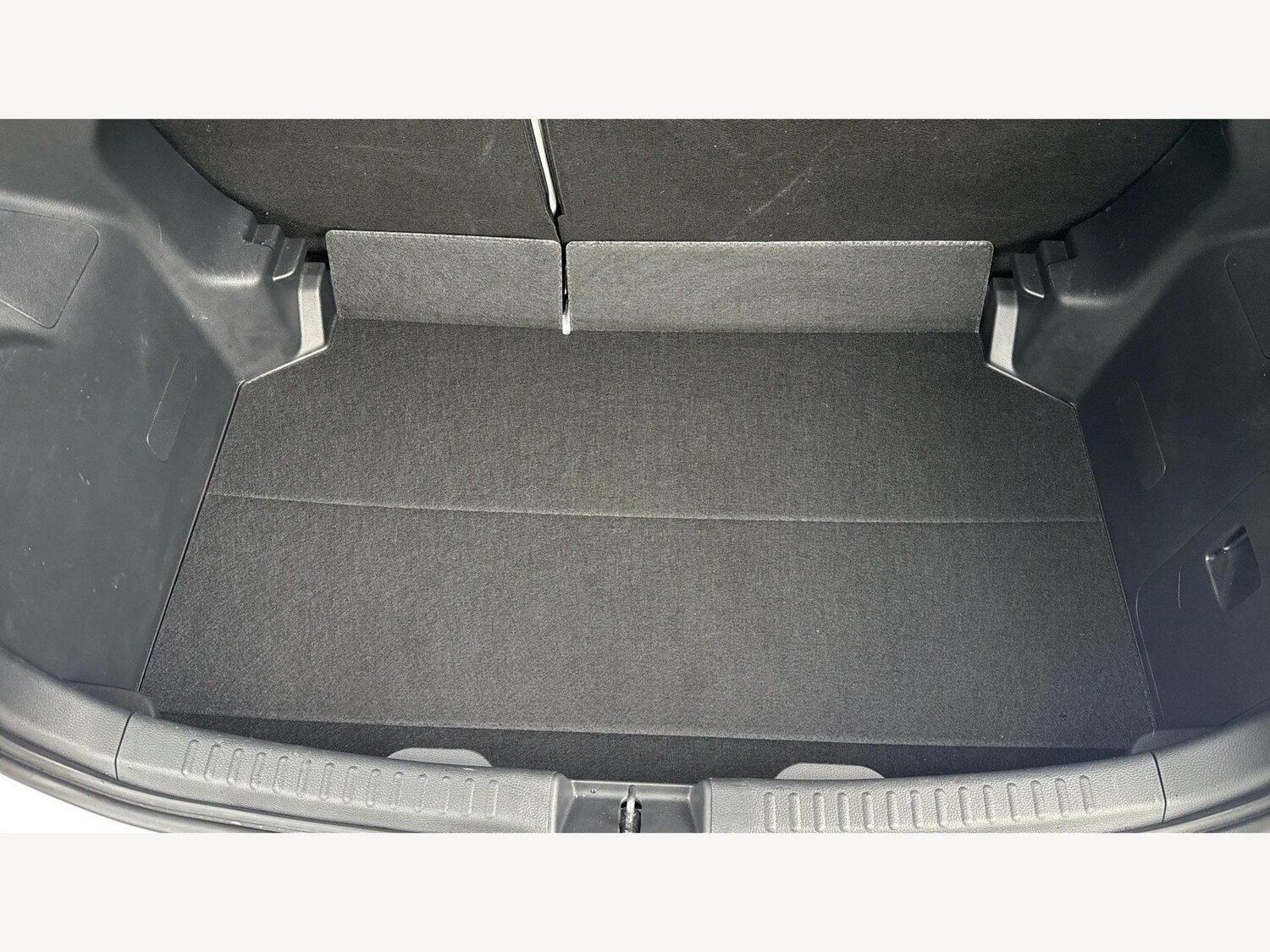 Used Toyota Yaris 2023 for sale - 76472823: Photo 16