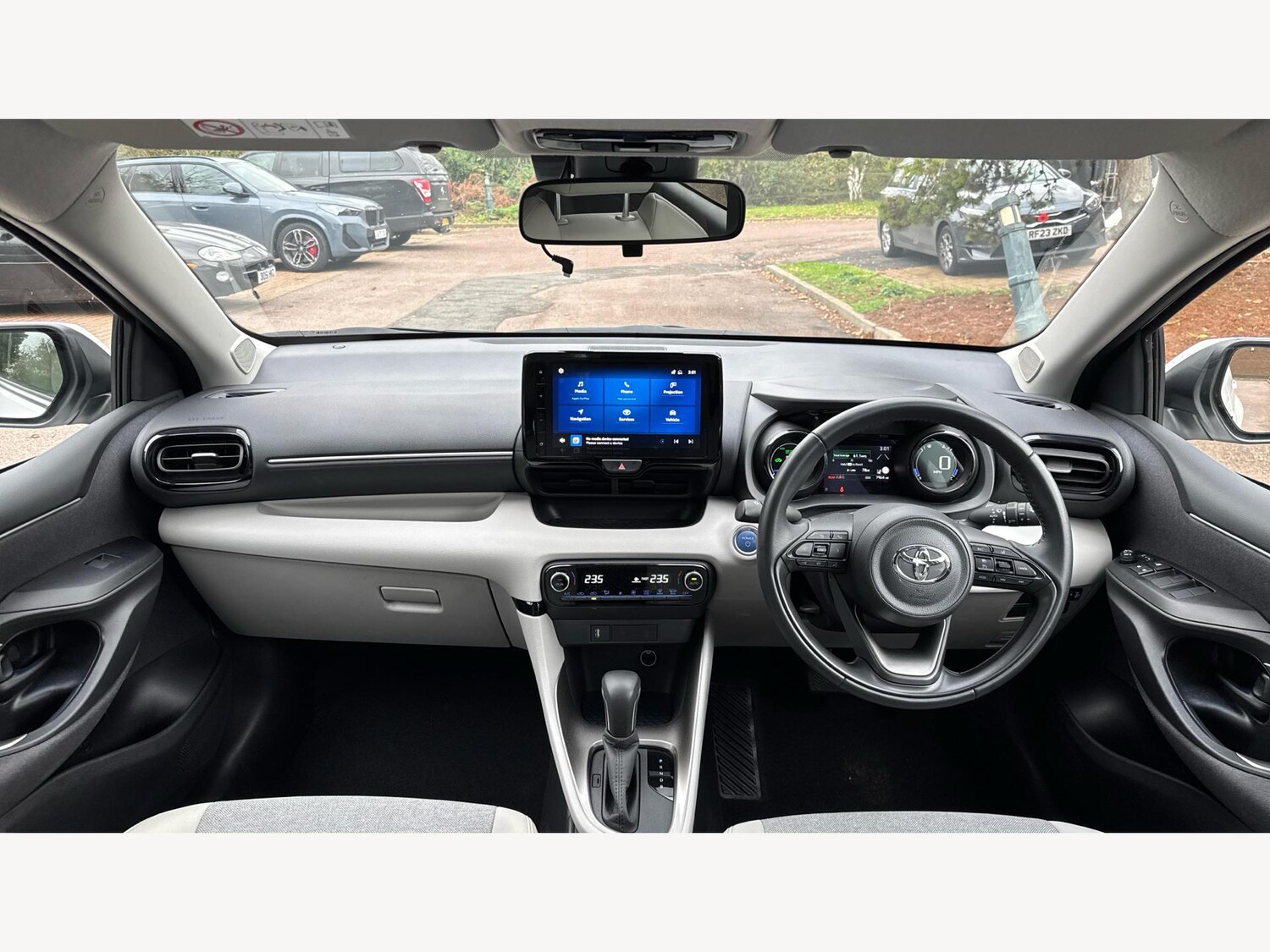 Used Toyota Yaris 2023 for sale - 76472823: Photo 7