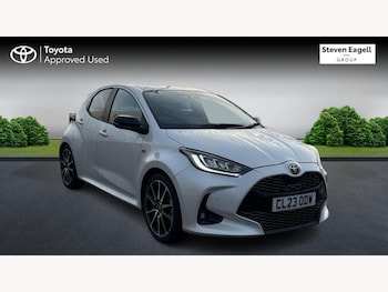 Used Toyota Yaris 2023 for sale - 77097665: Photo