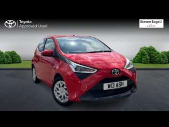 2021 (21) - 1.0 VVT-i x-play Hatchback 5dr Petrol Manual Euro 6 (Safety Sense) (71 ps)