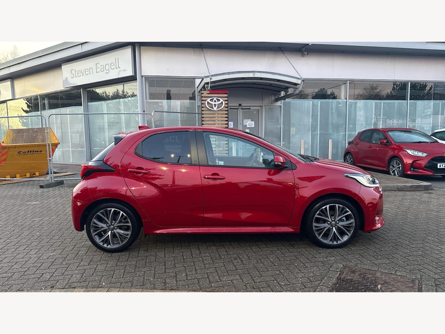 Used Toyota Yaris 2024 for sale - 77377342: Photo 18