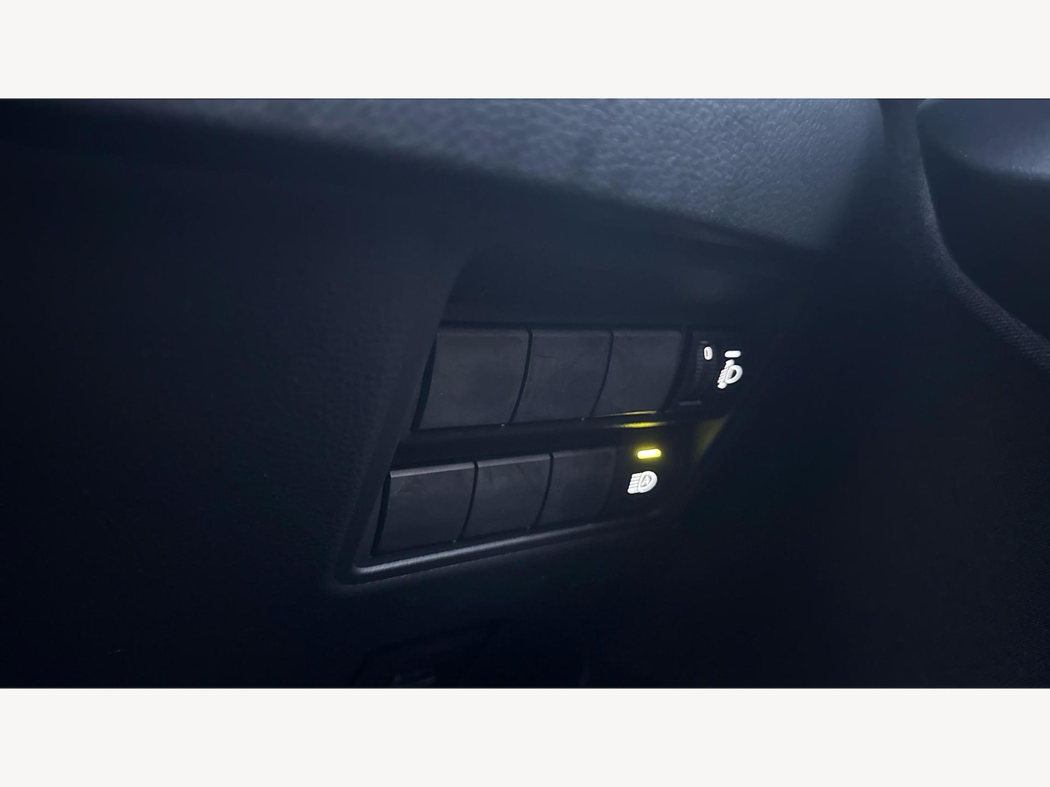 Used Toyota Yaris 2024 for sale - 77377342: Photo 23