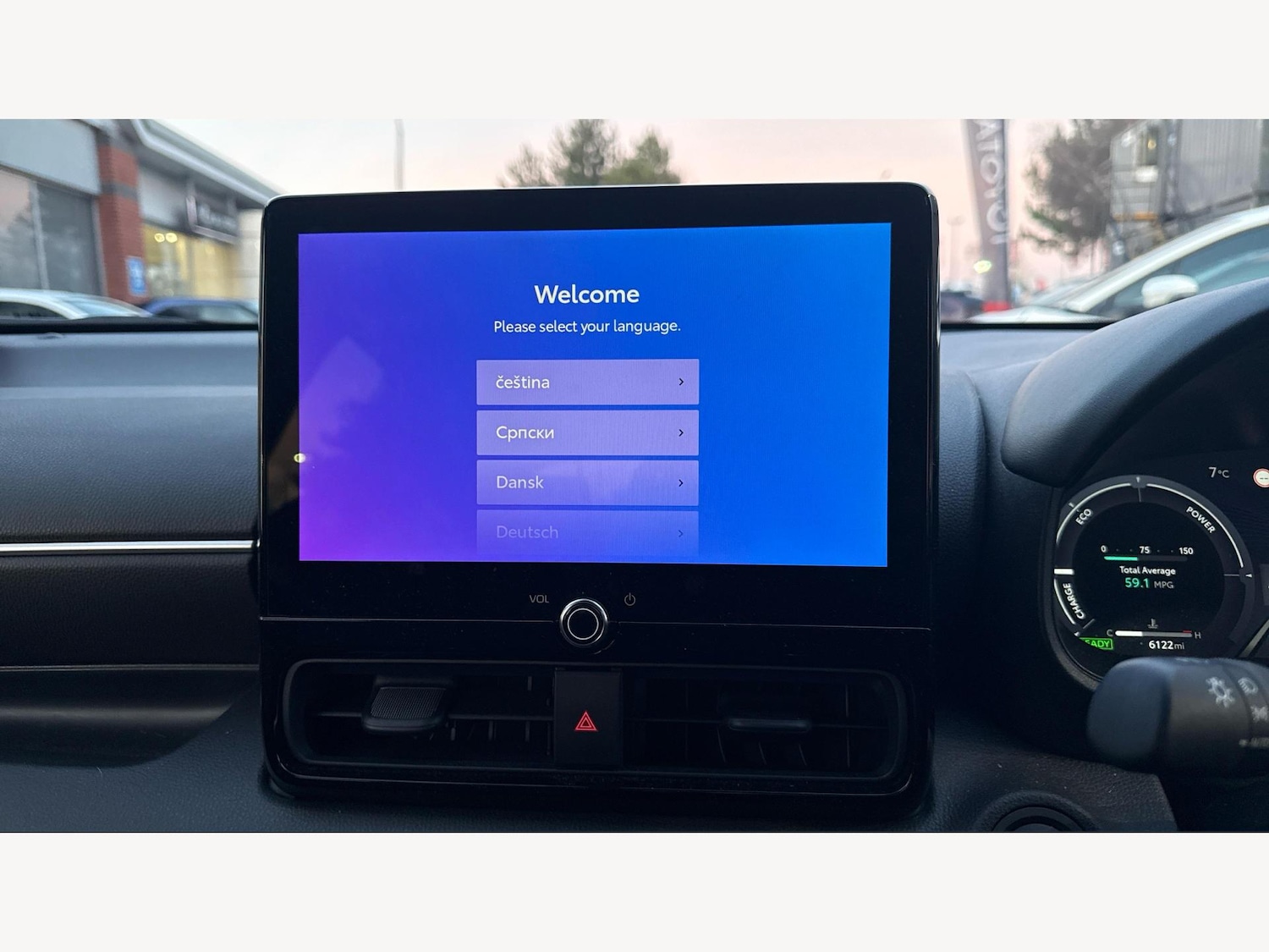 Used Toyota Yaris 2024 for sale - 77377342: Photo 9