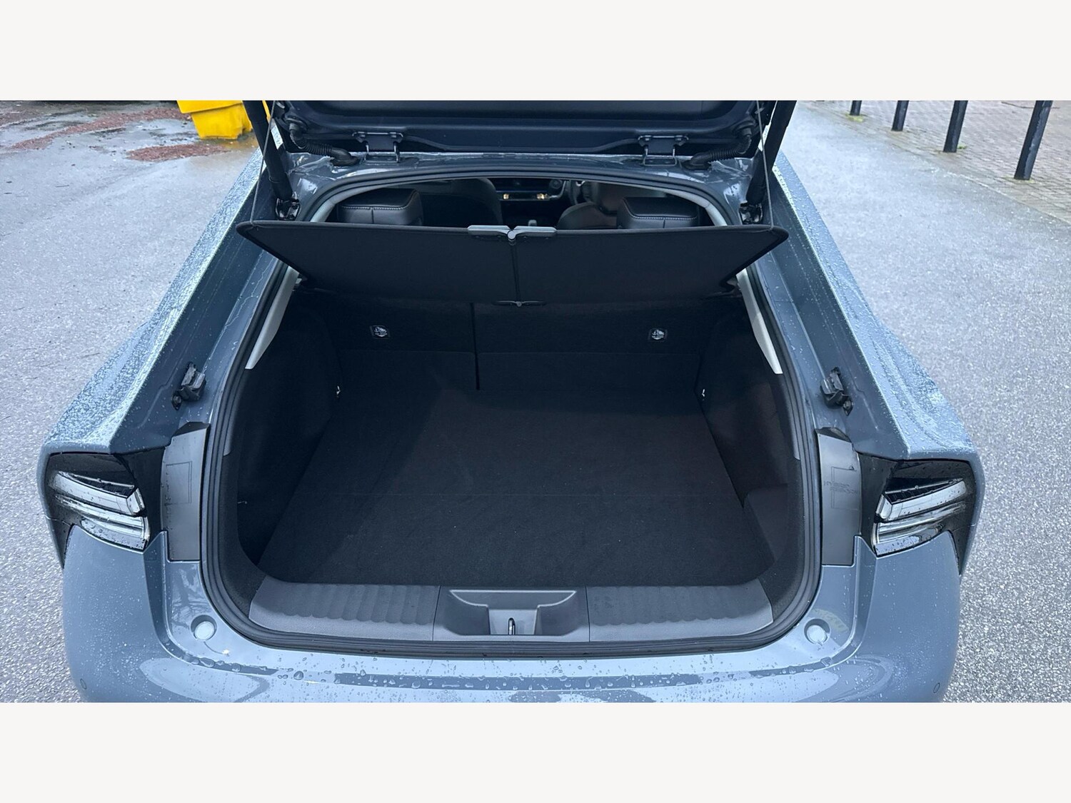 Used Toyota Prius for sale - 77267415: Photo 16