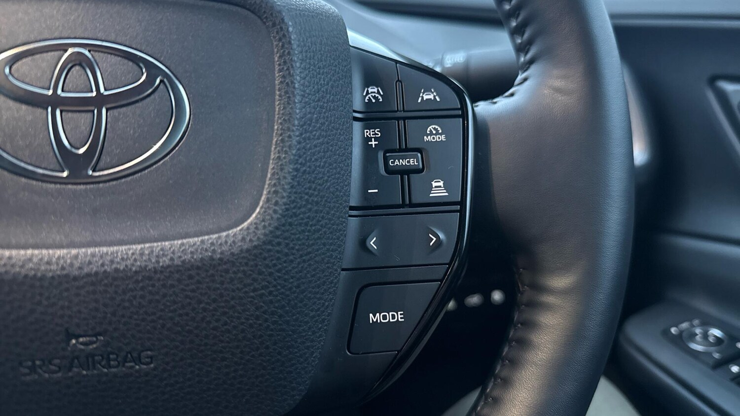 Used Toyota Prius for sale - 77267415: Photo 32