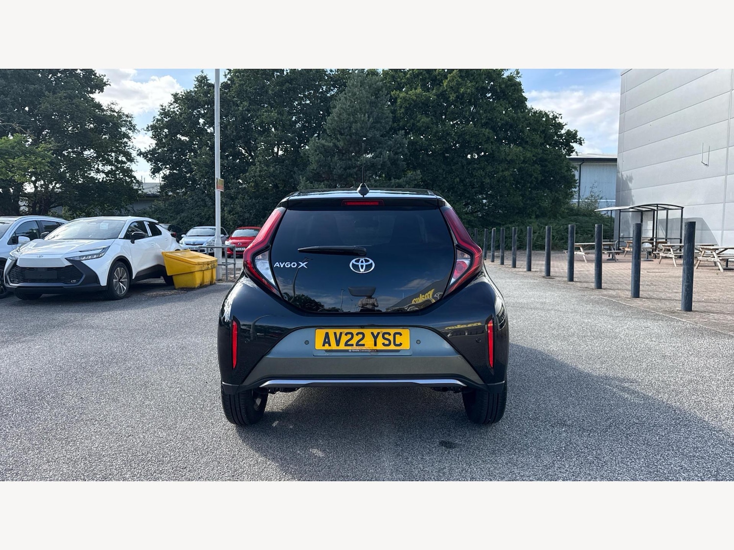 Vehicle 21