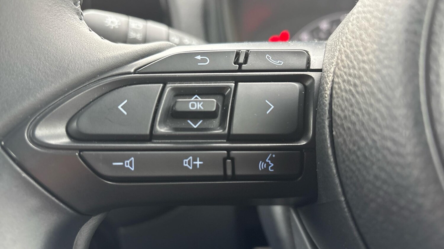 Used Toyota Aygo X 2025 for sale - 77838448: Photo 35