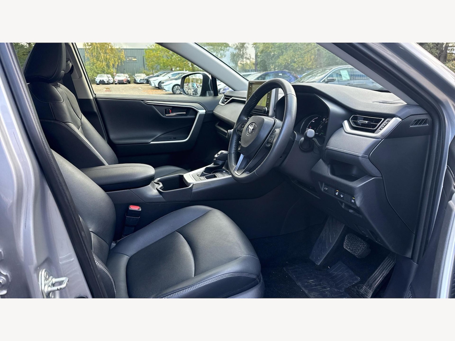 Used Toyota RAV4 2022 for sale - 76370086: Photo 13