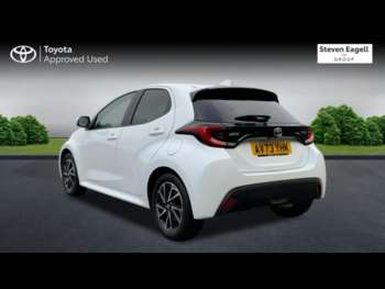 Used Toyota Yaris 2023 for sale - 74909181: Photo
