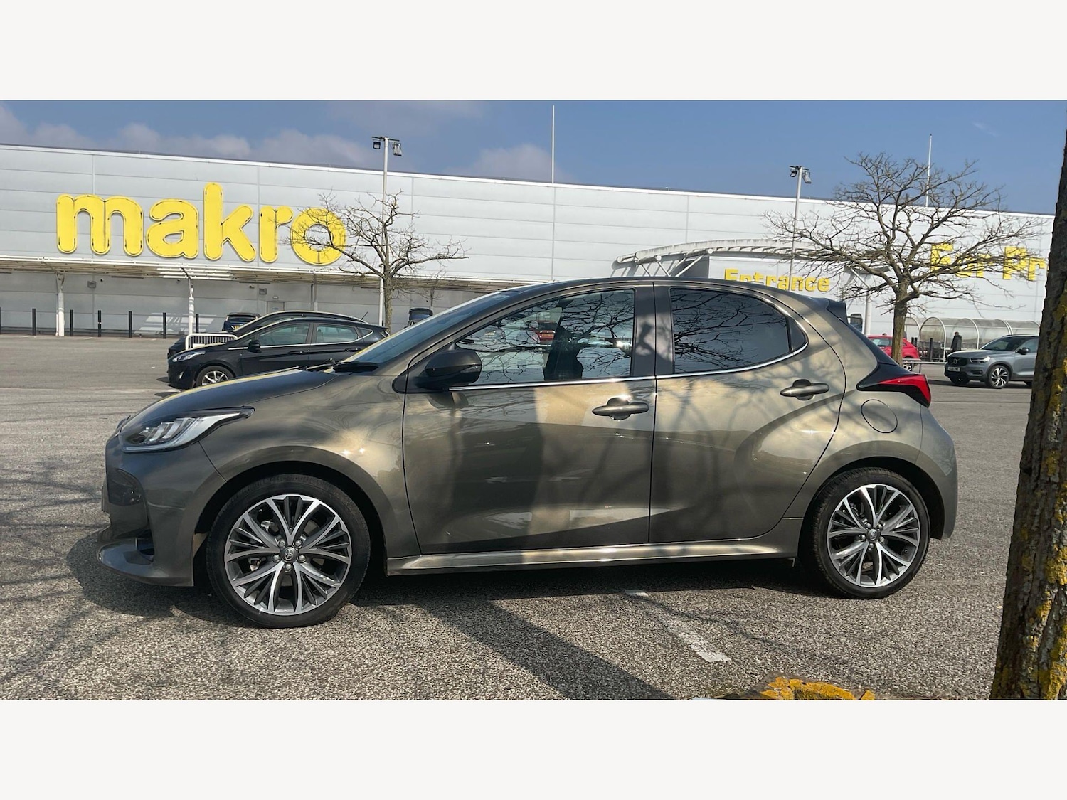 Used Toyota Yaris 2023 for sale - 78085857: Photo 19