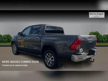 Used Toyota Hilux 2018 for sale - 77882819: Photo