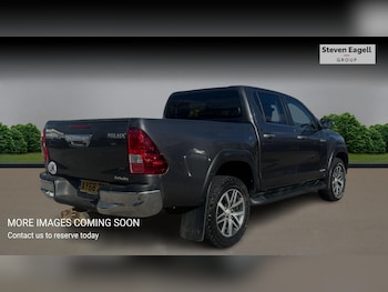 Used Toyota Hilux 2018 for sale - 77882819: Photo