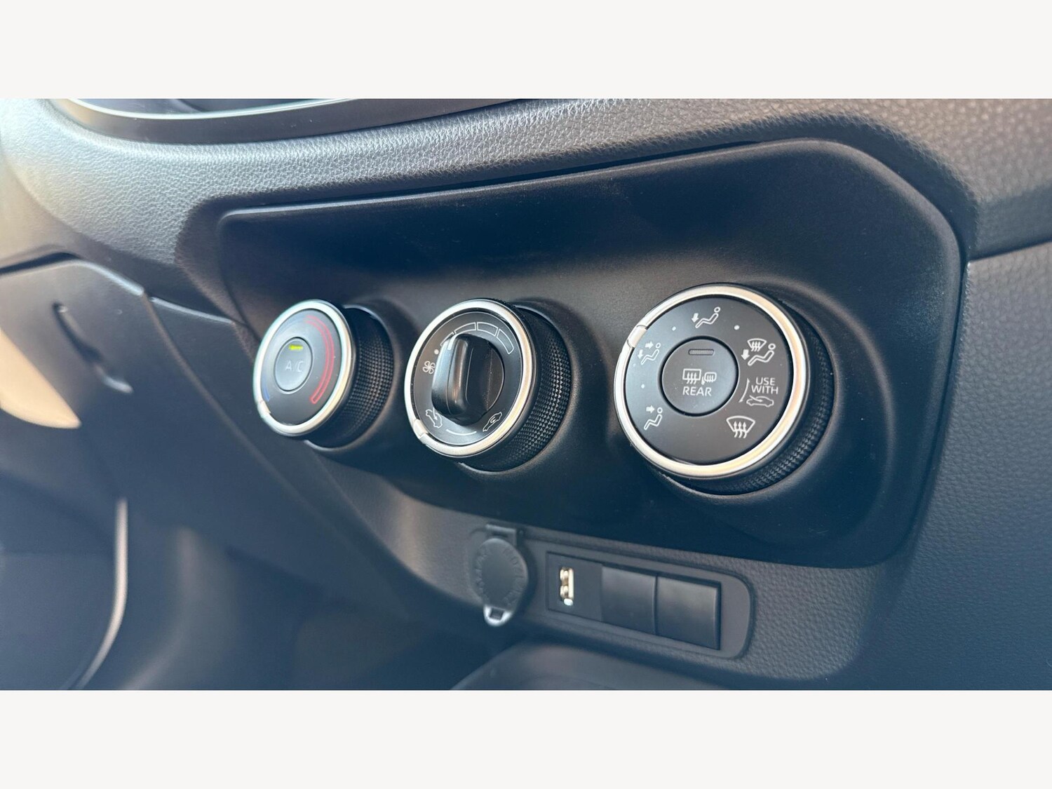 Used Toyota Aygo X 2023 for sale - 75781851: Photo 24