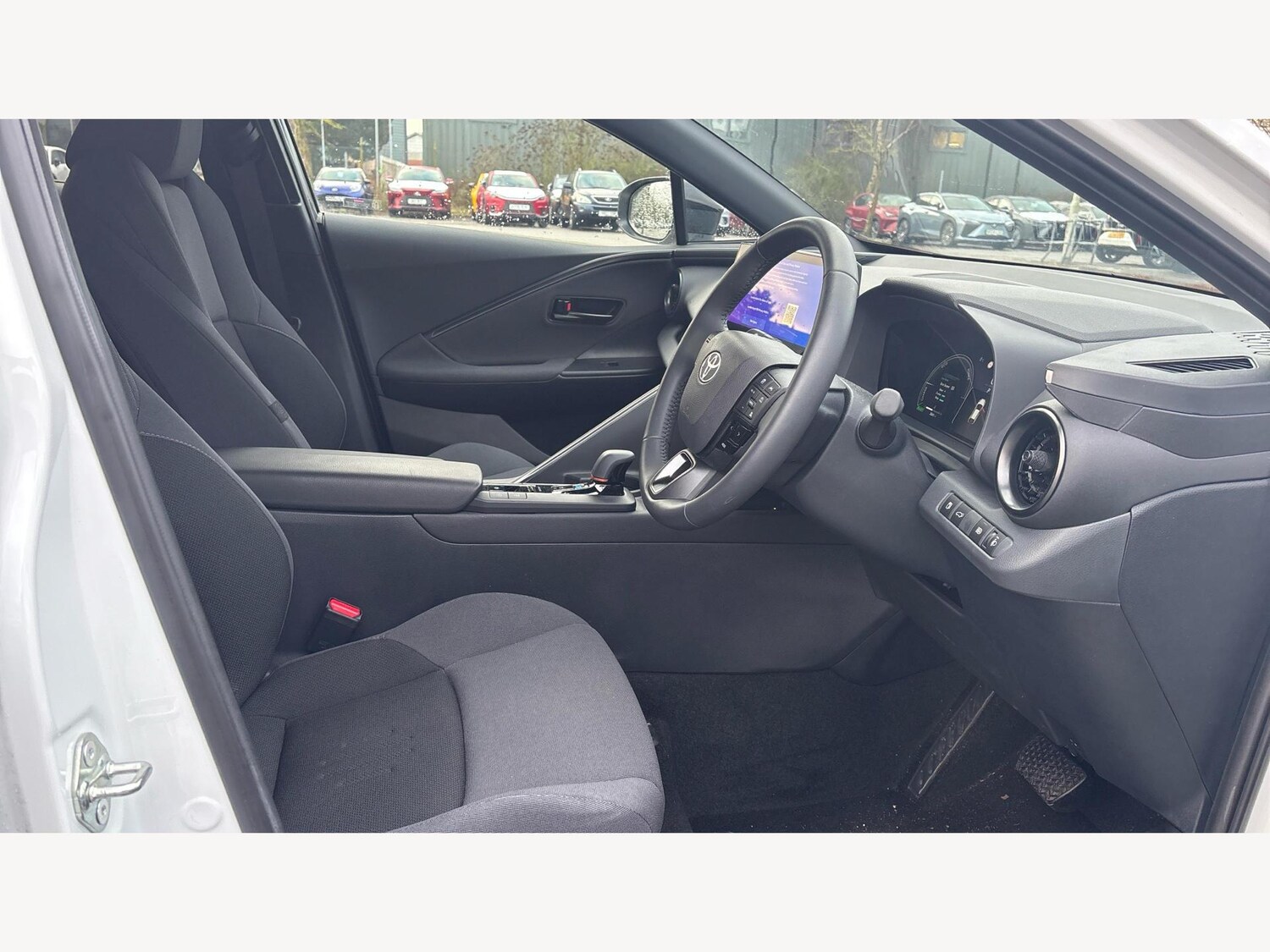 Used Toyota C-HR 2024 for sale - 77314867: Photo 13