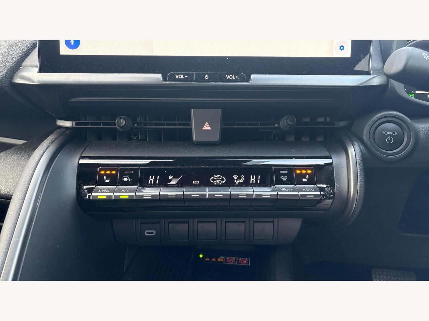 Used Toyota C-HR 2024 for sale - 77314867: Photo 28