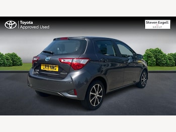 Used Toyota Yaris 2019 for sale - 79268757: Photo