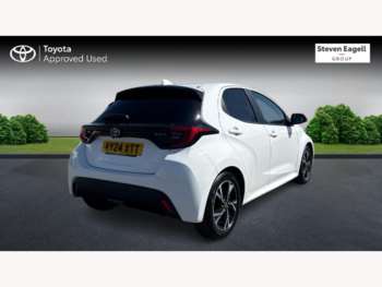 Used Toyota Yaris 2024 for sale - 75001755: Photo