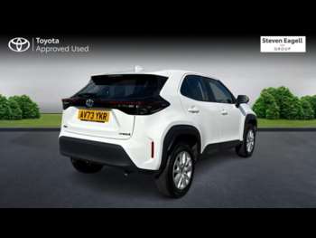 Used Toyota Yaris Cross 2023 for sale - 74811024: Photo